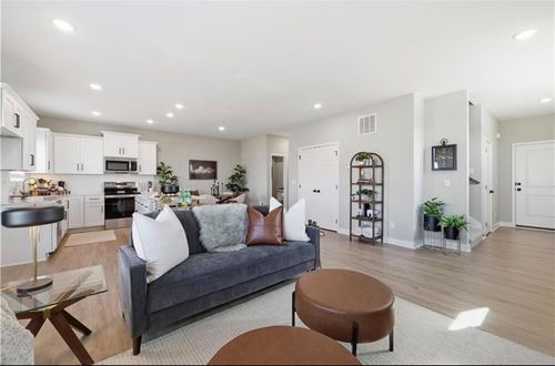15552 E 47th Ter, Kansas City, MO, 64136-1349 | Card Image