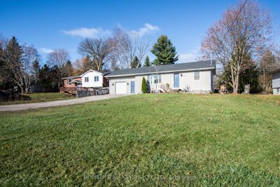 2340 Highway 11 S, House other with 2 bedrooms, 2 bathrooms and 7 parking in Oro Medonte ON | Image 2