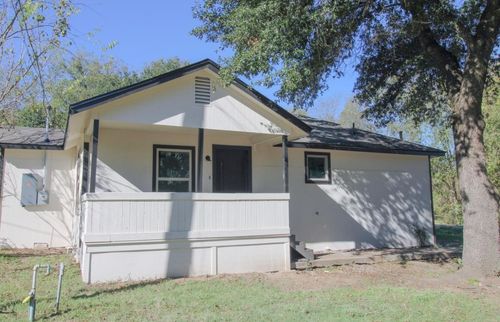307 N Wilson St, Kaufman, TX, 75142-1530 | Card Image