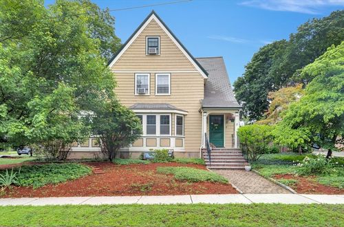 5 Thornton Rd, Winchester, MA, 01890-3445 | Card Image