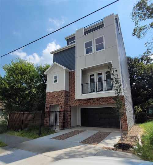 2805 Tierwester St, Houston, TX, 77004-3336 | Card Image