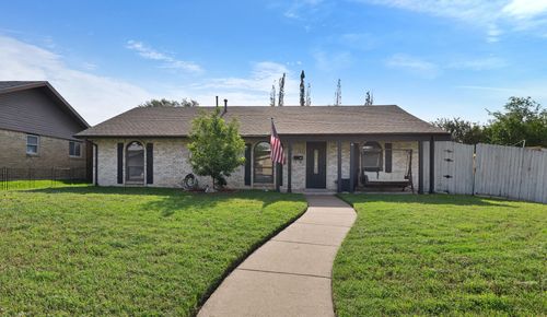 3433 Flagstone Dr, Garland, TX, 75044-5886 | Card Image