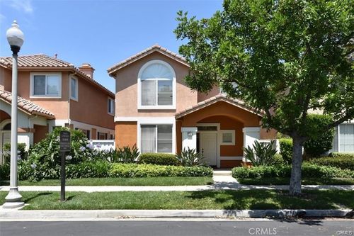 20 Altezza, Irvine, CA, 92606-8917 | Card Image