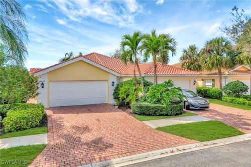 4255 Redonda Lane, NAPLES, FL, 34119 | Card Image