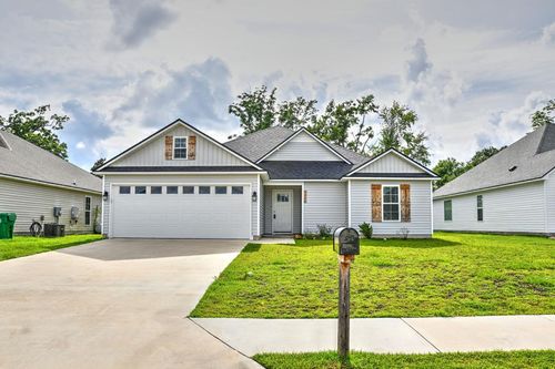2048 Meadow Cove Dr, Valdosta, GA, 31605-1229 | Card Image