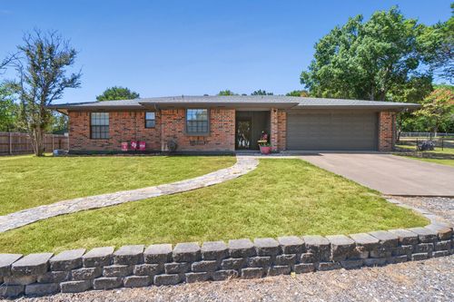 1133 County Road 2020, Glen Rose, TX, 76043-6119 | Card Image