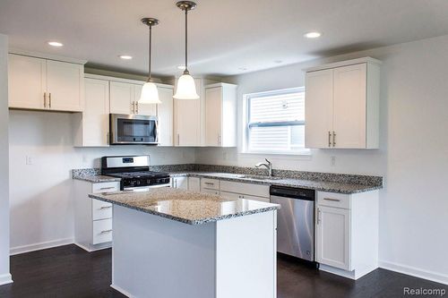 487 Cannonade Loop, Howell, MI, 48843-9257 | Card Image
