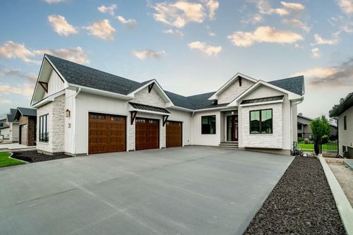 38 Dunes Link, Desert Blume, AB, T1B0R7 | Card Image