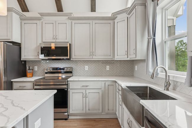 497 Jakes Landing Way S, Home with 3 bedrooms, 3 bathrooms and null parking in Ellijay GA | Image 13