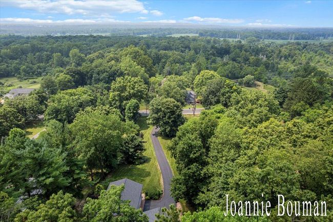 10466 Riverview Dr, House other with 5 bedrooms, 4 bathrooms and null parking in Plainwell MI | Image 48