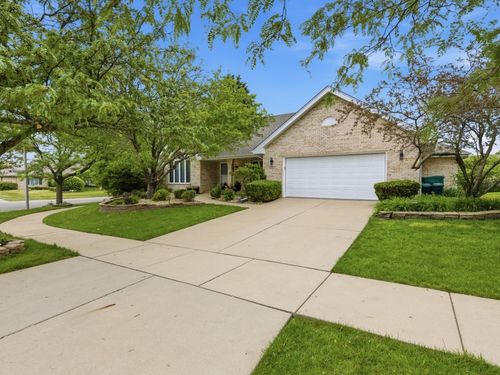 17557 Ryan Ln, Orland Park, IL, 60467-9348 | Card Image