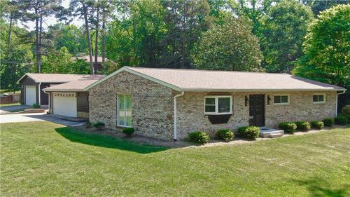 3618 Rockwood Dr, High Point, NC, 27265-1341 | Card Image