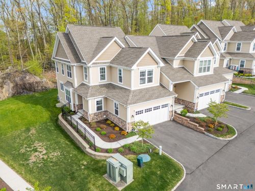 16 Hunting Ridge Lane, Bethel, CT, 06801 | Card Image