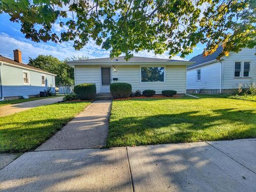 1807 28th St, Kenosha, WI, 53140-5015 | Card Image