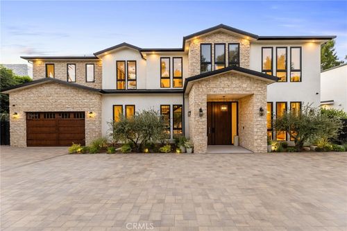 18803 Wells Dr, Tarzana, CA, 91356-4006 | Card Image