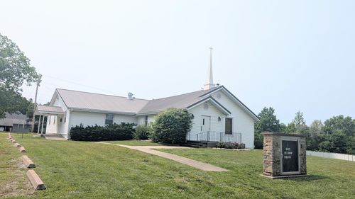 600 S Grand Ave, El Dorado Springs, MO, 64744-1608 | Card Image