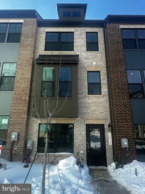 3403 Whippitt Way, HYATTSVILLE, MD, 20782 | Card Image