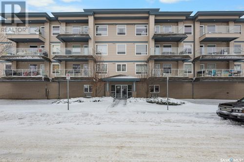 111-215 Smith St N, Regina, SK, S4R3B5 | Card Image