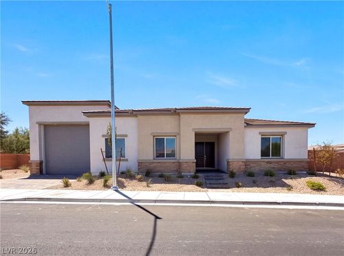 8289 Warbonnet Way, Las Vegas, NV, 89113-4517 | Card Image