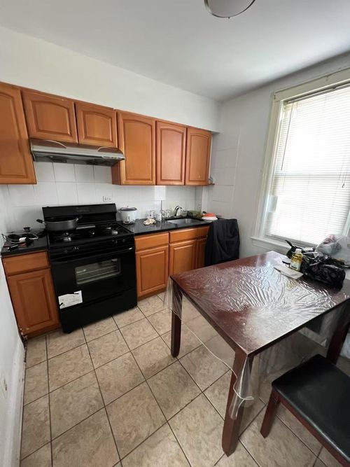53 96th St, Corona, NY, 11368-3040 | Card Image