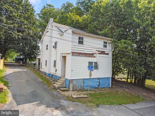 357 S 4th St, STEELTON, PA, 17113-2008 | Card Image