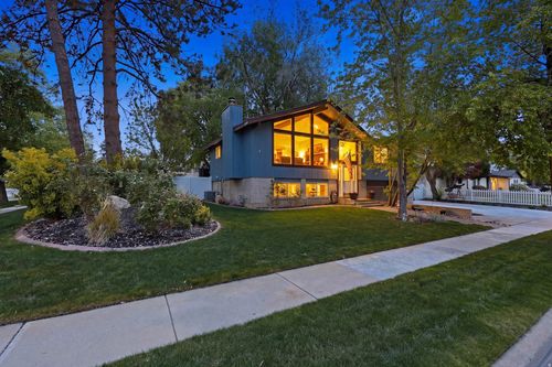 9107 Peach Blossom Dr, Sandy, UT, 84094-3043 | Card Image