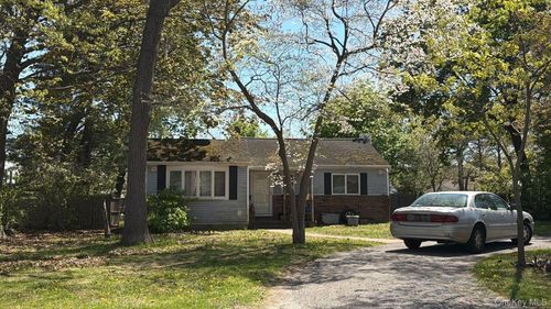 50 Ridgedale Ave, Farmingville, NY, 11738-2648 | Card Image