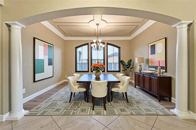 Virtually Staged Dining Room | Image 17