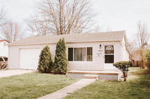 26096 Delton St, Madison Heights, MI, 48071-3629 | Card Image
