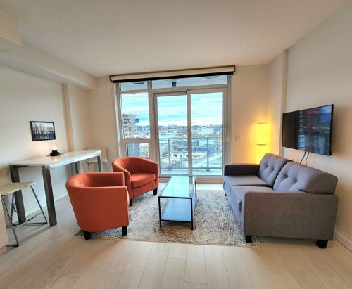 909-180 E 2nd Ave, Vancouver, BC, V5T0K4 | Card Image