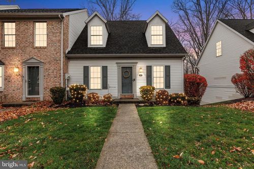 237-237 Timber View Dr, Harrisburg, PA, 17110-3993 | Card Image