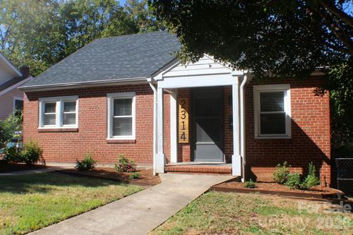 2314 S Broad St, Winston-Salem, NC, 27127-2926 | Card Image