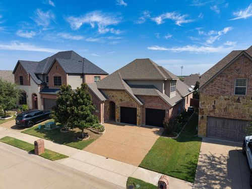 586 Deverson Dr, Rockwall, TX, 75087-7168 | Card Image