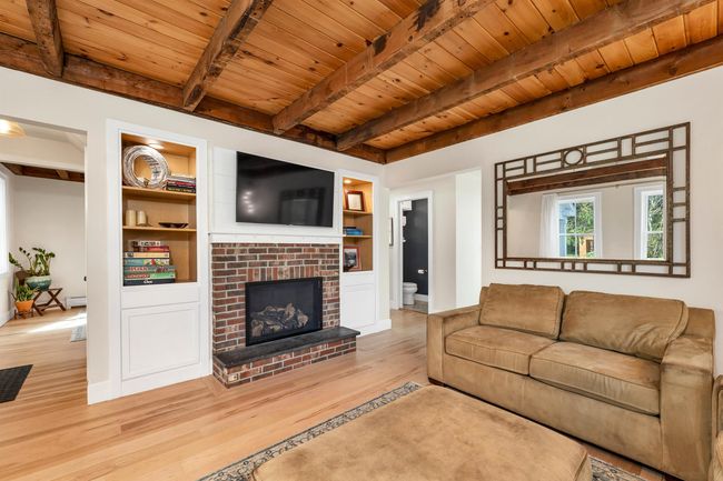 8 Hayward Rd, House other with 3 bedrooms, 3 bathrooms and null parking in Plainfield NH | Image 36