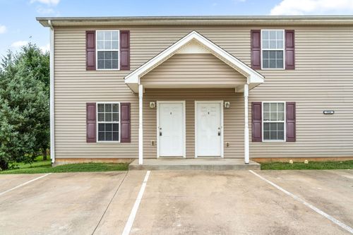 unit-d-524 Patriot Park Ct, Clarksville, TN, 37042-6795 | Card Image