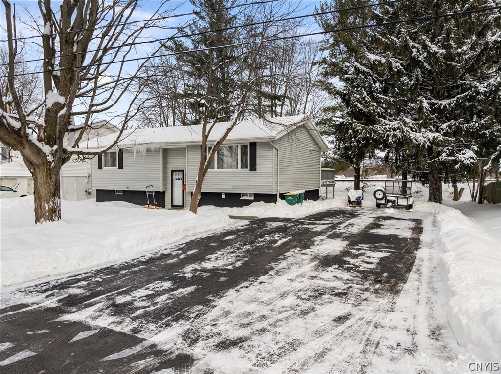 Residential in Whitestown 2