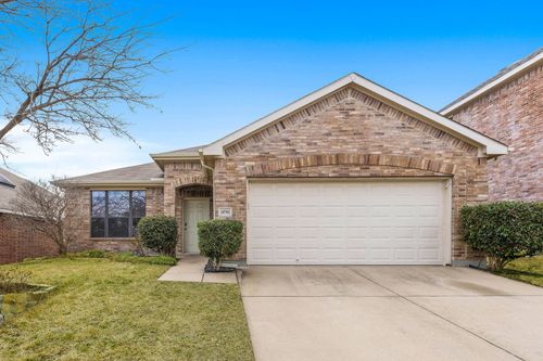 10701 Vista Heights Blvd, Fort Worth, TX, 76108-6946 | Card Image