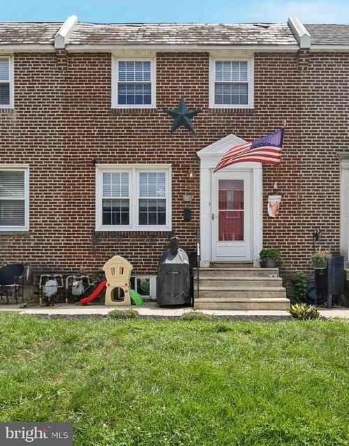 81 S Harwood Ave, UPPER DARBY, PA, 19082-5422 | Card Image