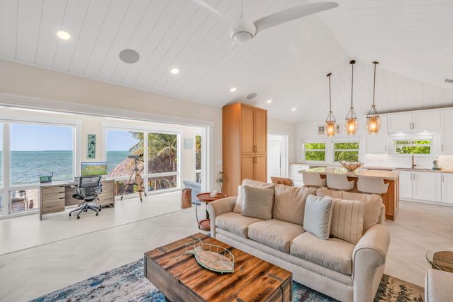 Great Room | Image 6