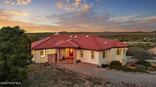 2751 W Boone Ct, Prescott, AZ, 86305-8529 | Card Image