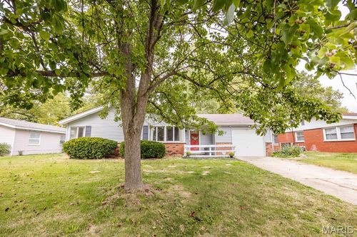 117 Primrose Ln, Fairview Heights, IL, 62208-2440 | Card Image