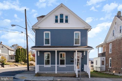 101 Fairview Ave, WAYNESBORO, PA, 17268-1405 | Card Image