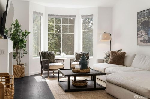 unit-314-180 Caldecott Ln, Oakland, CA, 94618-2402 | Card Image