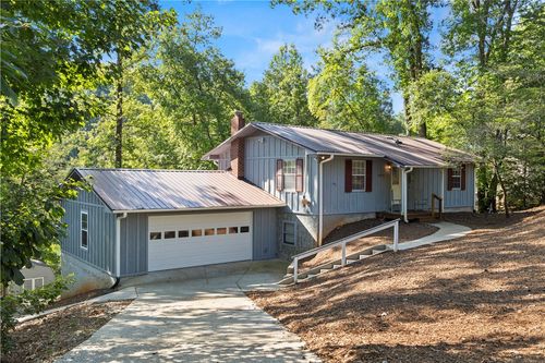 437 Jumping Branch Rd, Tamassee, SC, 29686-2118 | Card Image