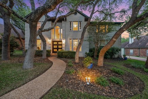 10080 Circleview Dr, Austin, TX, 78733-6307 | Card Image