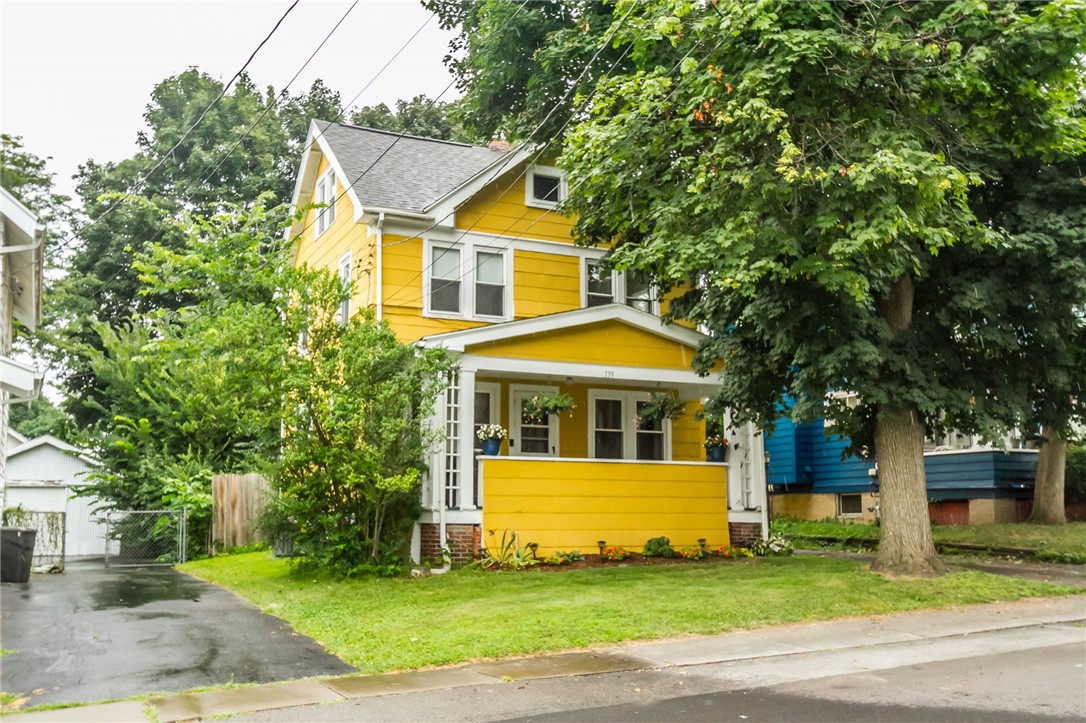 Ivy St, East Rochester, NY 14445