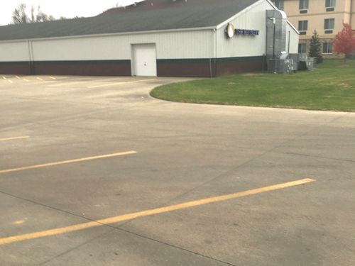 1705 Main St, Robinson, IL, 62454-4867 | Card Image