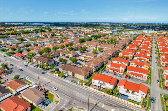 APT-203 - 3011 W 76 Th St, Condo with 3 bedrooms, 2 bathrooms and null parking in Hialeah FL | Image 15