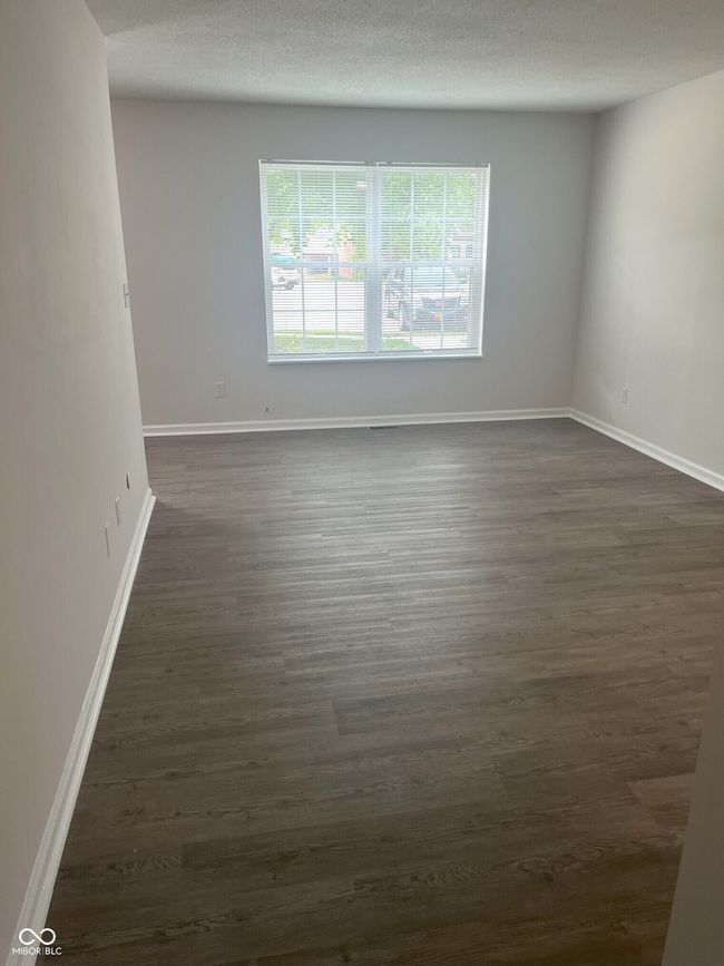 421 Lark Ct, House other with 2 bedrooms, 1 bathrooms and null parking in Carmel IN | Image 5