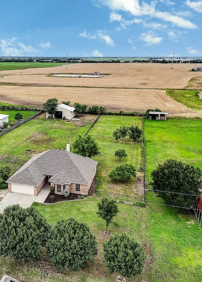 11440 Mitchell Cir, House other with 3 bedrooms, 2 bathrooms and null parking in Ponder TX | Image 40